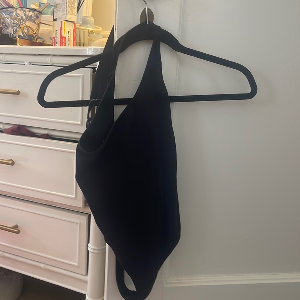 One shoulder free people black bodysuit (xs/s)